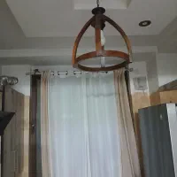 دو جفت لوستر|لوستر و چراغ آویز|اندیشه, اندیشه فاز ۱|دیوار