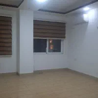دفتر کار ۶۵ متری در شیشه گران