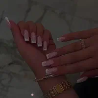 تخفیف کاشت و ترمیم ناخن