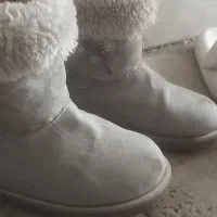 کفش بچگانه