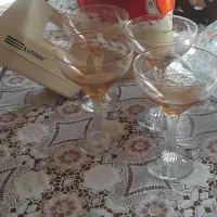 تعدادی لوازم آشپزخانه..آبمیوه گیری و همزن