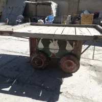 گاری میوه فروشی