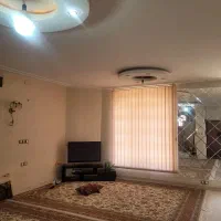 واحد 2خواب همکف حیاط دار ۱۴۰متری شهرک گلستان|اجارهٔ خانه و ویلا|شیراز, غدیر جنوبی|دیوار