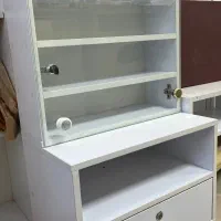 کمد کوچک|بوفه، ویترین، کنسول|رشت, گلباغ نماز|دیوار