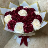 سفارش‌دسته گل‌و‌باکس‌های‌زیبای‌روبانی‌