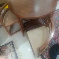 میز نهار خوری گرد چهار نفره در حد نو