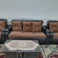 مبلمان و میز عسلی