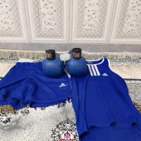 وسایل لباس و دستکش و لسه و بانداژ بوکس