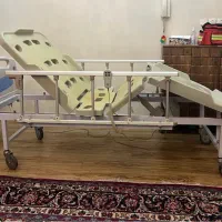 فروش تخت بیمارستانی ۳شکن|آرایشی، بهداشتی، درمانی|تهران, چیذر|دیوار