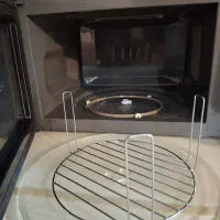 ماکرو ال‌جی در حد نو..بزرگ نقره ای|اجاق گاز و لوازم برقی پخت‌وپز|شهرکرد, |دیوار