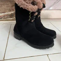 کفش زنانه|کیف، کفش، کمربند|رشت, فلسطین|دیوار