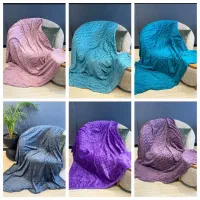 پتو یک نفره مسافرتی شادیلون طرح آرنیکا