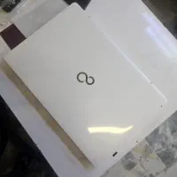 لپتاپ فوجیتسو ژاپنی اورجینال رم ۸ در حد آک