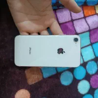 آیفون هشت تمیز