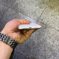 ایفون ۱۱نرمال|موبایل|مراغه, |دیوار