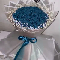 گل روبانی و لیلیوم