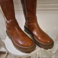 چکمه بلند چرم