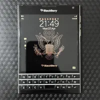 بلک‌بری پاسپورت BlackBerry Passport - سالم و تمیز