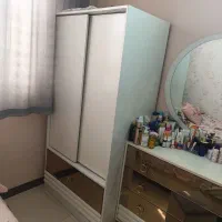 تخت نوجوان بسیار زیبا و جادار