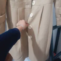 پالتو کرمی|لباس|اصفهان, عطار نیشابوری|دیوار