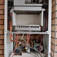 تاسیسات فنی ساختمان و تعمیرات تخصصی انواع پکیج