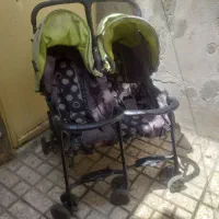 کالسکه دوقلویی