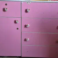 دراور و میز تحریر و صندلی