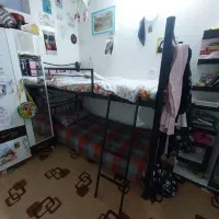 تخت دوطبقه سالم و محکم|تخت و صندلی بچه|مشهد, هنرور|دیوار