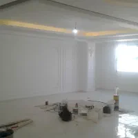 نقاش ساختمان هم چک هم نقد