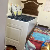 تخت نوجوان با محافظ|تخت و سرویس خواب|تهران, امام زاده عبدالله|دیوار