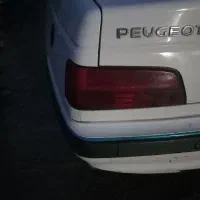 چراغ عقب پارس