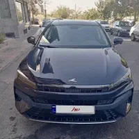 کی ام سی J7