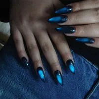 کاشت ناخون رایگان (معلم)