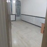 230-متر-همکف-تجاری-انقلاب-خیابان-سیروس