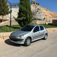 ۲۰۶ تیپ ۲ / نقره‌ای / مدل ۸۳