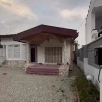 ویلا کلارآباد  با سند تک برگ ششدانگ عرصه و اعیان
