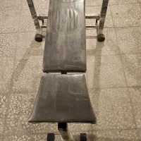 میز پرس به همراه میله هالتر و وزنه و دمبل|تجهیزات ورزشی|خرمآباد, |دیوار