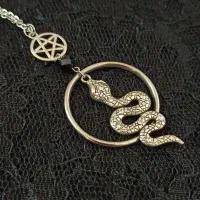 اکسسوری خاص|بدلیجات|شاهین‌شهر, عطار|دیوار