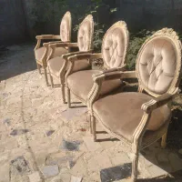 مبل سلطنتی استخوانی