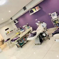 اجاره لاین های زیبایی سالن تخصصی پوست وناخن|اجارهٔ دفتر کار، اتاق اداری، مطب|کرمان, |دیوار