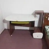 میز کامپیوتر و تحریر ام دی اف