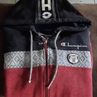 ژاکت زمستونی تو موهر مشکی خیلی کم پوشیده شده