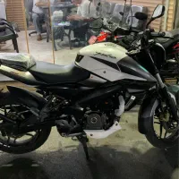 ns 200