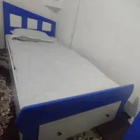تخت یک نفره