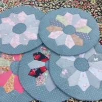 زیر قابلمه و قوری و کتری