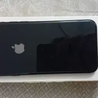 i phone8 تک سیمکارت ۶۴گیگ