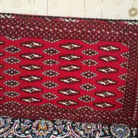 دو عدد پشتی دست‌باف در حد نو