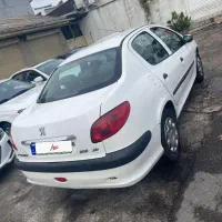 پژو ۲۰۶ صندوقدار v8 مدل ۱۳۹۶