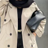 اور کت|لباس|شیراز, دروازه قران|دیوار