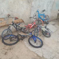پنج عدد دوچرخه